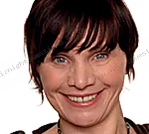 Jackiey Budden picture quiz clue