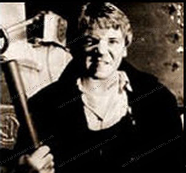 Carlin picture quiz clue