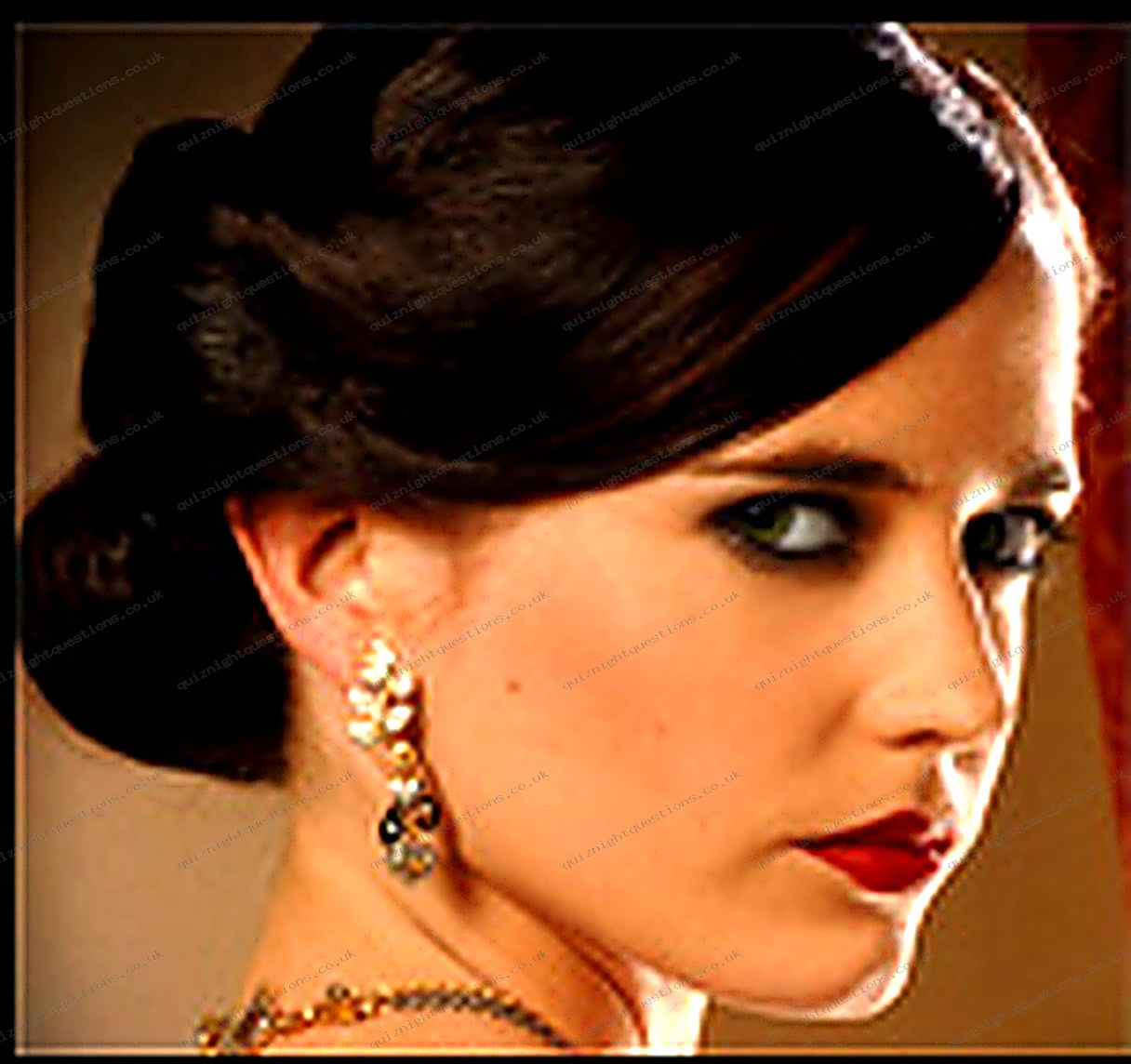 Vesper Lynd picture quiz clue